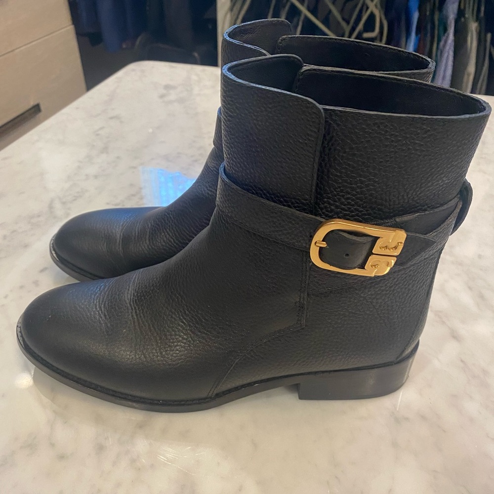 Tory Burch short leather booties size 8